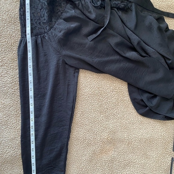 Lane Bryant Lace Pullover Long Sleeve with Front Tie Blouse Top, Size 14 - Picture 7 of 12